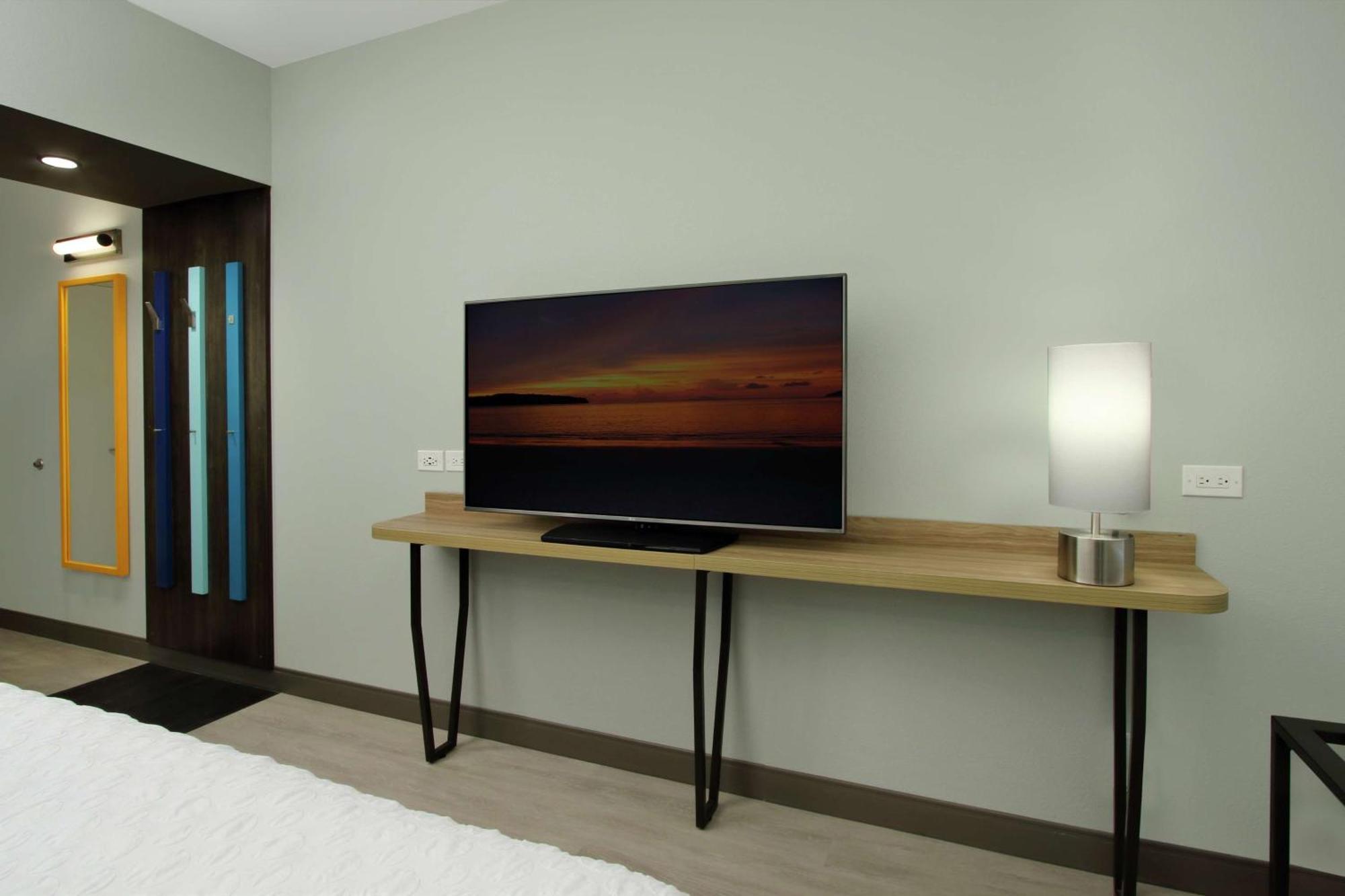 Tru By Hilton Meridian Zewnętrze zdjęcie